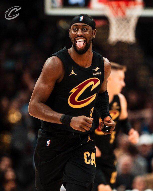 1731152557320008506.jpg Gb6BNxFWsAAgsSu.jpg